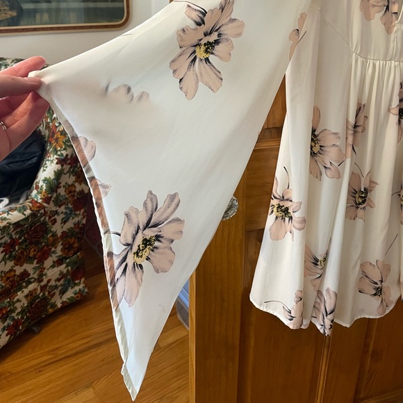 Altar’d State Neutral Floral Batwing Dress - Picture 2 of 3
